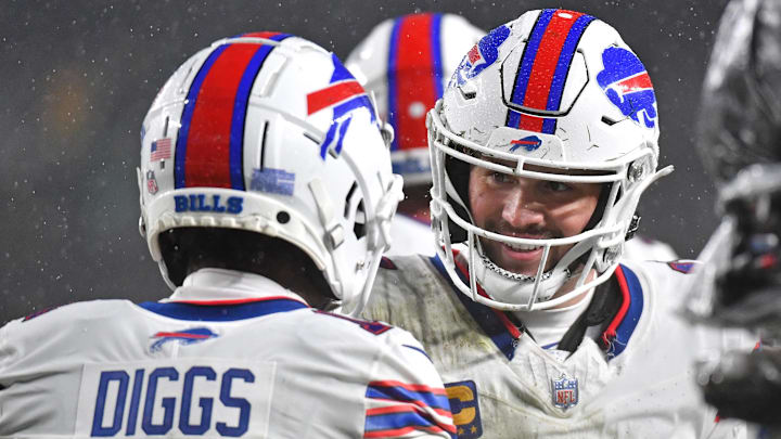 Buffalo Bills Josh Allen and receiver Stefon Diggs react to a touchdown scored.