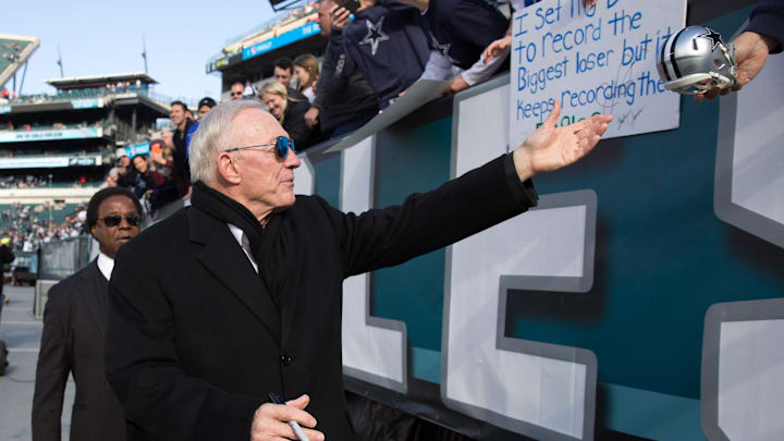 Cowboys owner Jerry Jones knows how touchy locker room dynamics can be as the Eagles reportedly deal with turmoil. Cowboys owner Jerry Jones knows how touchy locker room dynamics can be as the Eagles reportedly deal with turmoil.