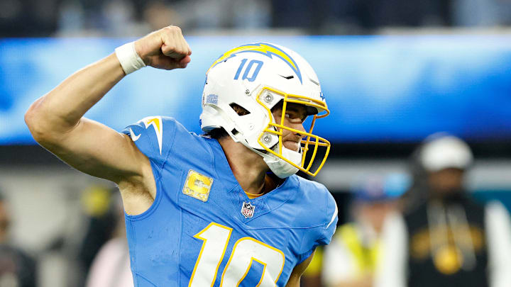 Pittsburgh Steelers v Los Angeles Chargers