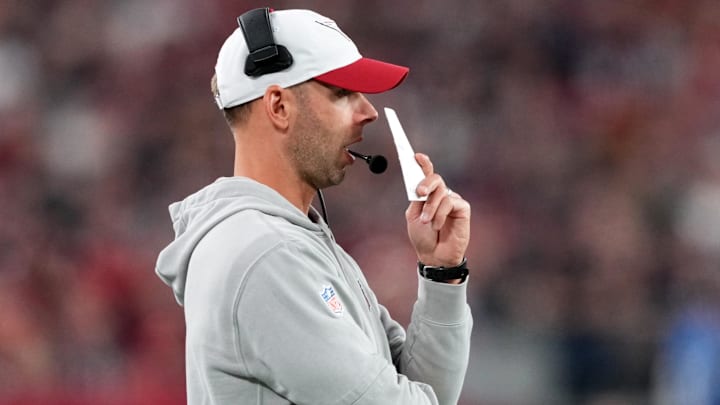 Nov 3, 2024; Glendale, Arizona, USA; Arizona Cardinals head coach Jonathan Gannon looks on against the Chicago Bears during the second half at State Farm Stadium. Mandatory Credit: Joe Camporeale-Imagn Images