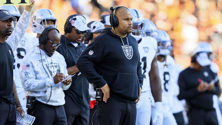 Nov 3, 2024; Cincinnati, Ohio, USA; Las Vegas Raiders head coach Antonio Pierce during the second half against the Cincinnati Bengals at Paycor Stadium. Mandatory Credit: Katie Stratman-Imagn Images