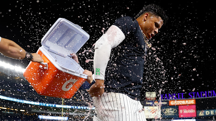 Boston Red Sox v New York Yankees