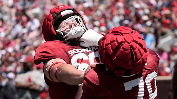 Oklahoma linemen Owen Hollenbeck (left) and Ryan Fodje (right) Oklahoma linemen Owen Hollenbeck (left) and Ryan Fodje (right)