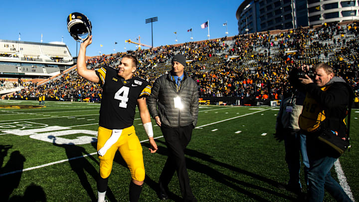 Iowa quarterback Nate Stanley (4) waves to fans after doing an interview after a NCAA Big Ten Conference football game, Saturday, Nov. 23, 2019, at Kinnick Stadium in Iowa City, Iowa.

191123 Illinois Iowa Fb 004 Jpg