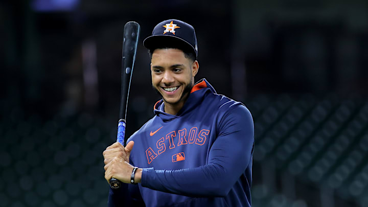 Jeremy Pena is on fire as of late with hits in five of his last six games, which is why we're targeting his bases prop on Thursday.