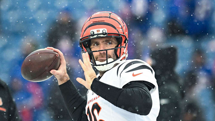 Dec 7, 2025; Orchard Park, New York, USA; Cincinnati Bengals quarterback Joe Flacco (16) warms up before a game against the Buffalo Bills at Highmark Stadium. Mandatory Credit: Mark Konezny-Imagn Images Dec 7, 2025; Orchard Park, New York, USA; Cincinnati Bengals quarterback Joe Flacco (16) warms up before a game against the Buffalo Bills at Highmark Stadium. Mandatory Credit: Mark Konezny-Imagn Images