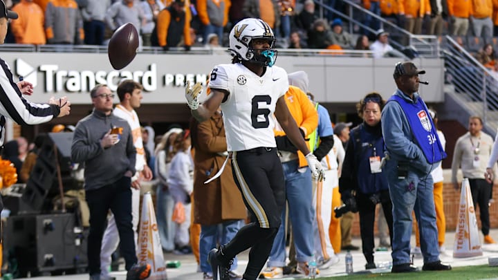 Nov 29, 2025; Knoxville, Tennessee, USA; Vanderbilt Commodores wide receiver Tre Richardson (6) celebrates after a touchdown against the Tennessee Volunteers during the first half at Neyland Stadium. Mandatory Credit: Randy Sartin-Imagn Images Nov 29, 2025; Knoxville, Tennessee, USA; Vanderbilt Commodores wide receiver Tre Richardson (6) celebrates after a touchdown against the Tennessee Volunteers during the first half at Neyland Stadium. Mandatory Credit: Randy Sartin-Imagn Images