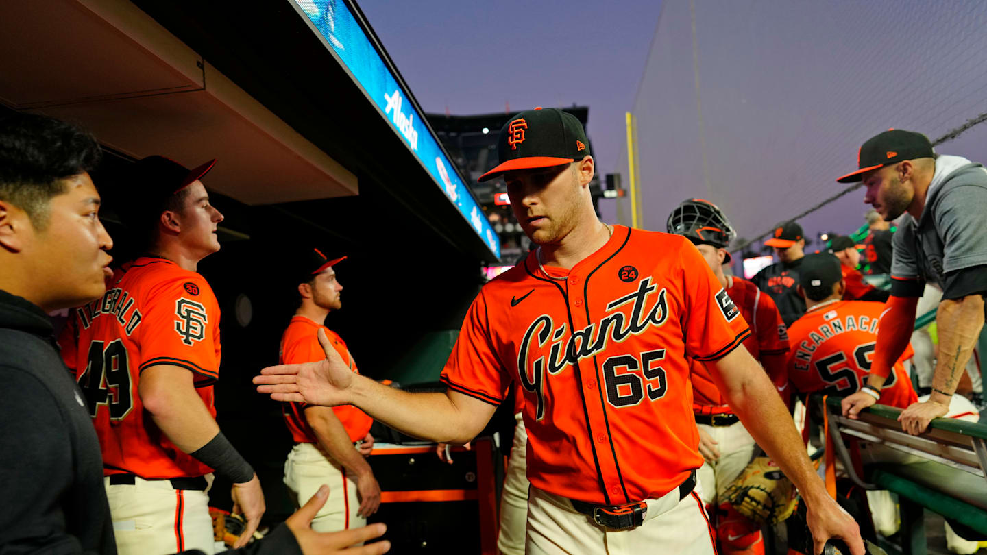 3 dark horse candidates for sf giants starting rotation in 2025