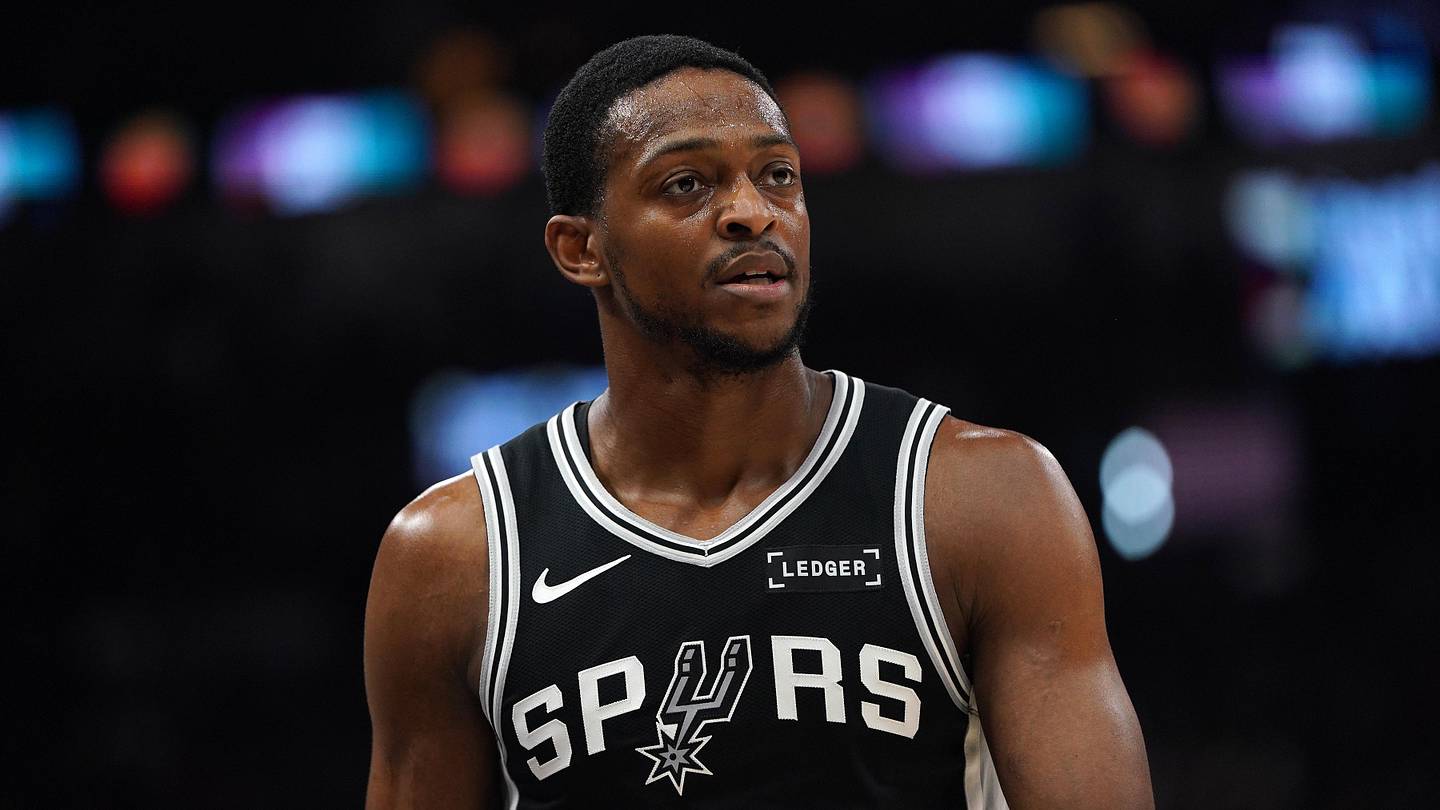 Spurs' championship dreams collide with shocking Knicks reality