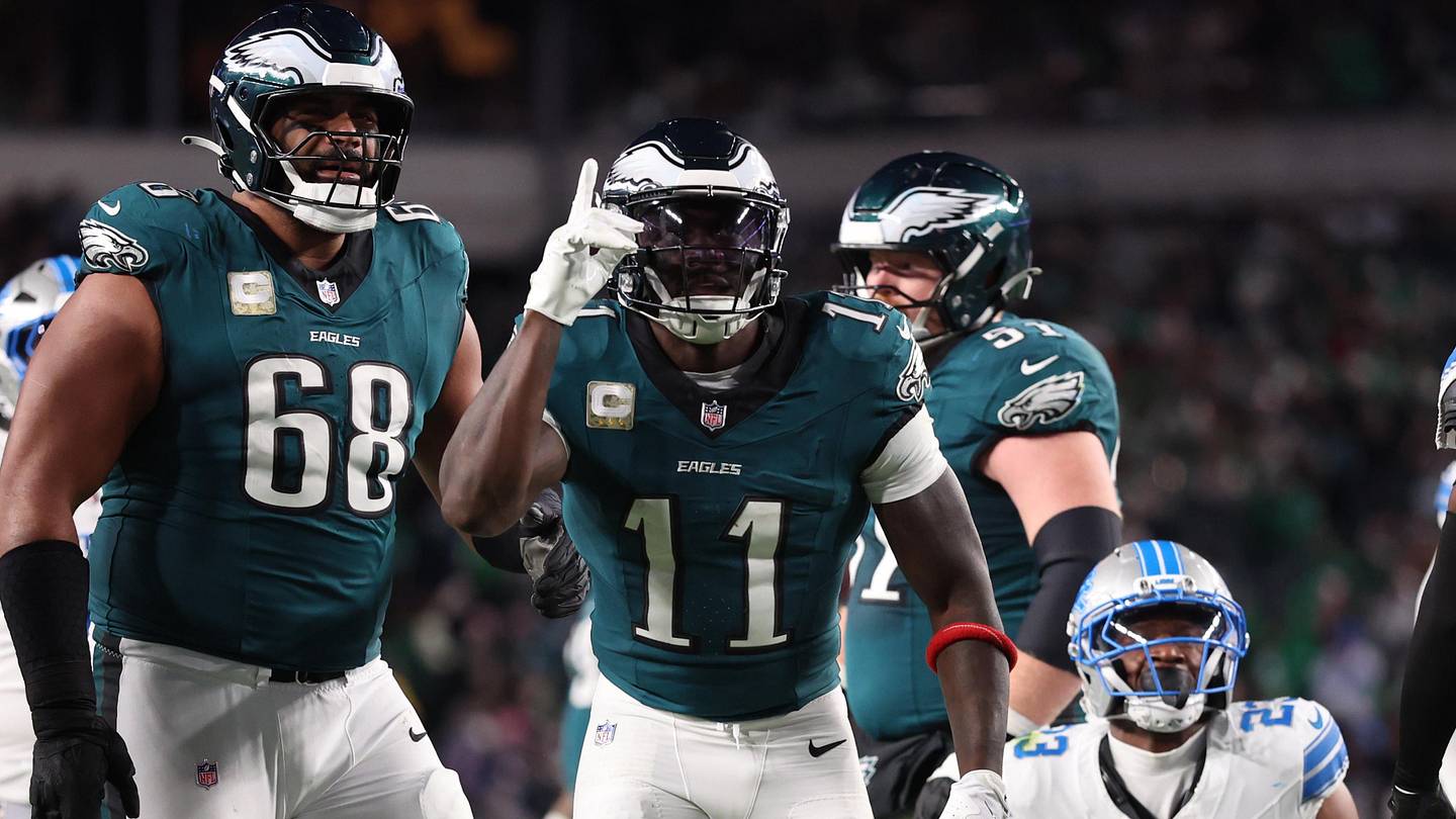 Eagles Could Circle Back To Chiefs As A.J. Brown Trade Talks Escalate