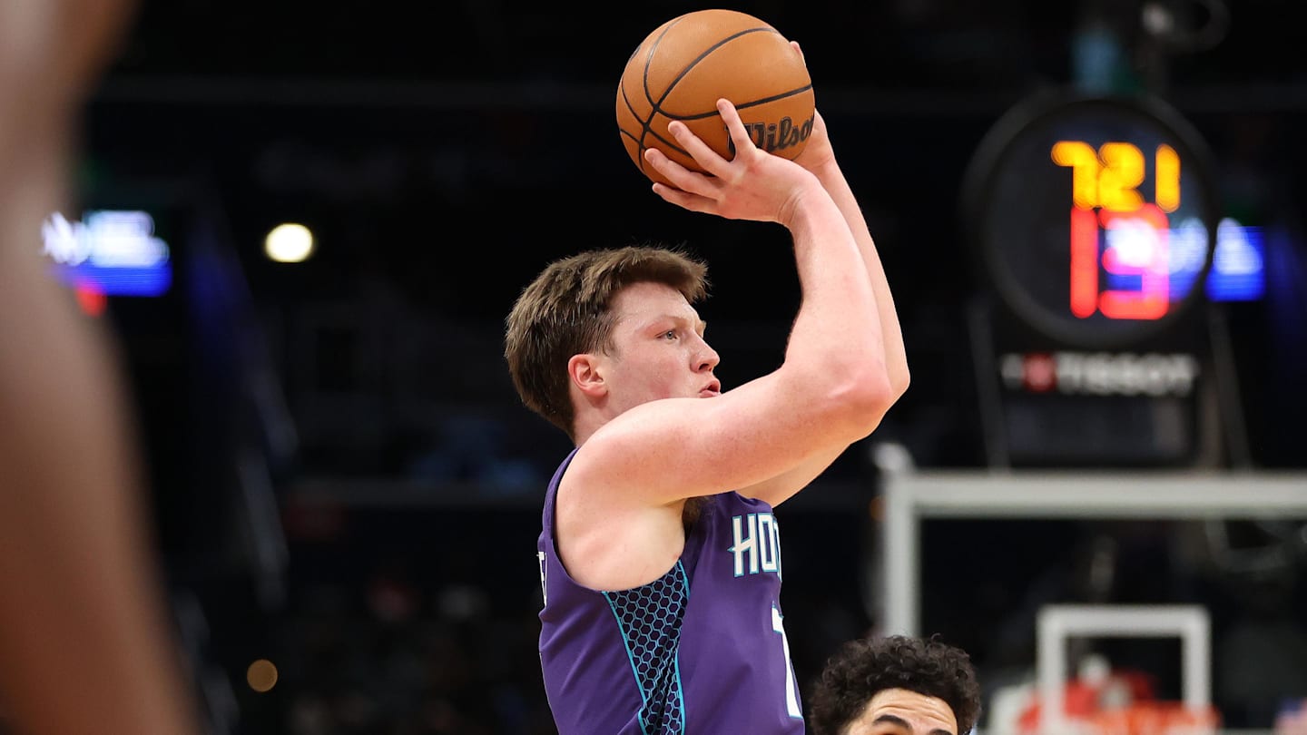 Ο Kon Knueppel ανεβαίνει ψηλά στο πιο πρόσφατο ρολόι αρχάριου μπάσκετ NBA Fantasy