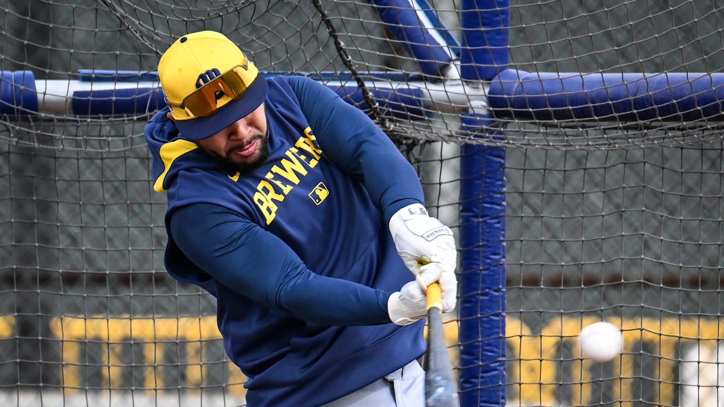 Brewers 23-Year-Old Catcher Already Has Milwaukee Buzzing