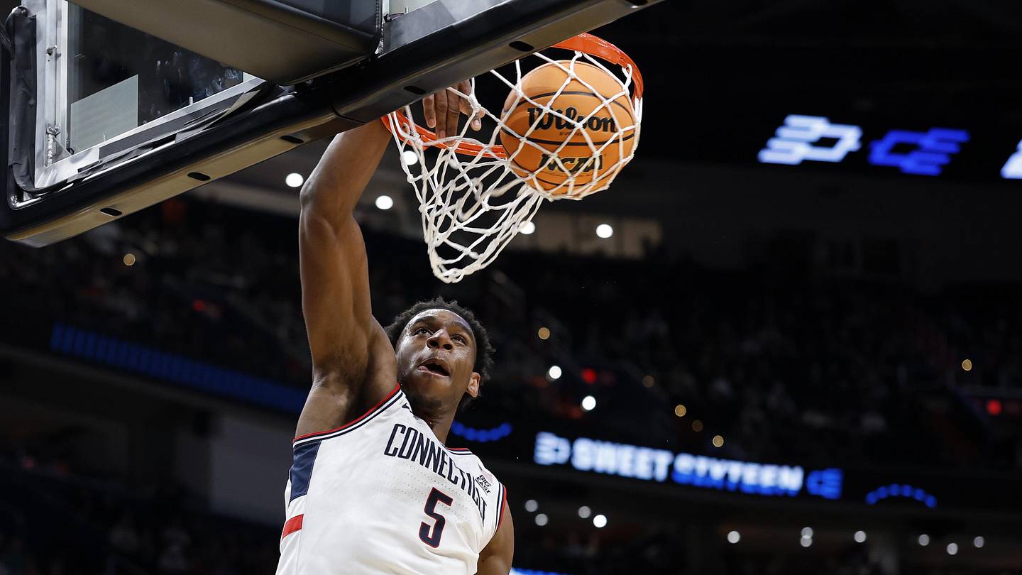 Iowa State vs. Tennessee Live Updates; Duke, Michigan, UConn Through to Elite Eight