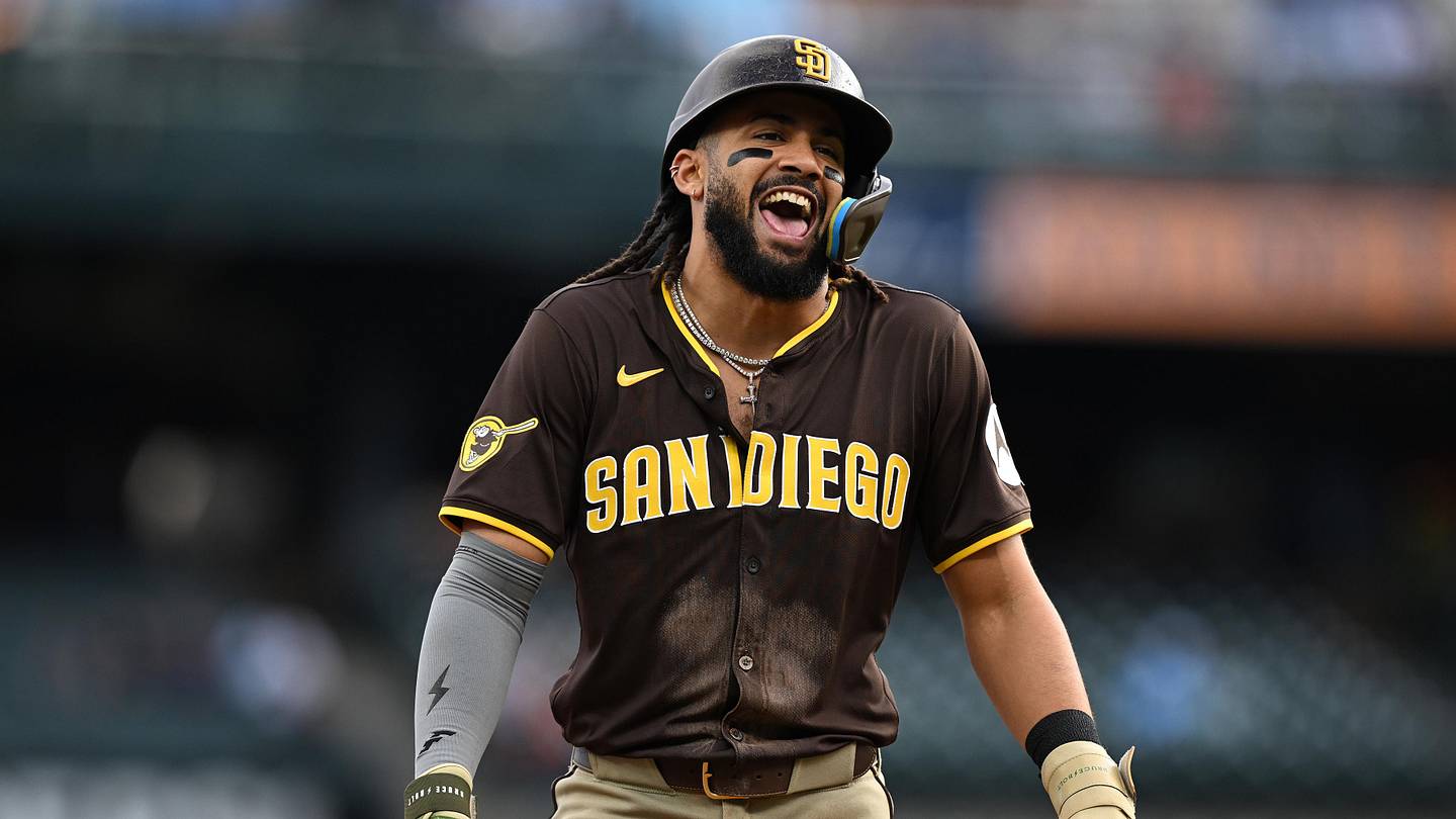MLB World Reacts as Fernando Tatis Jr. Snaps Wild Homer Drought