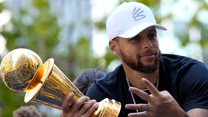 Curry tiene ya cuatro anillos de campeonato de la NBA