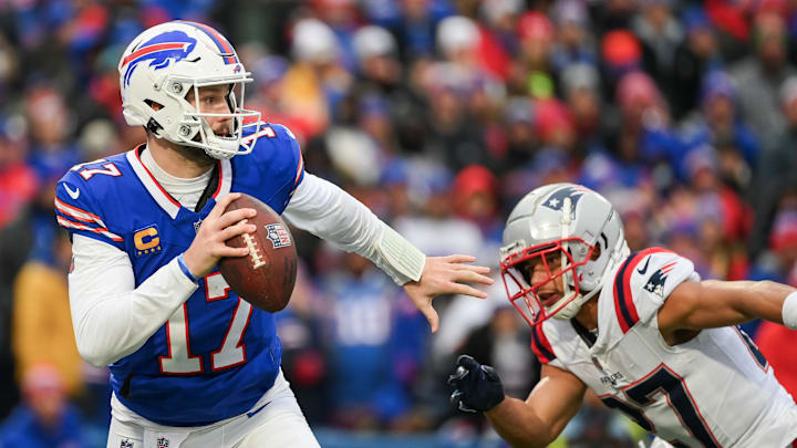 New England Patriots v Buffalo Bills
