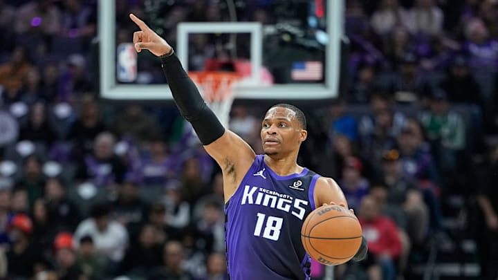 Dallas Mavericks v Sacramento Kings