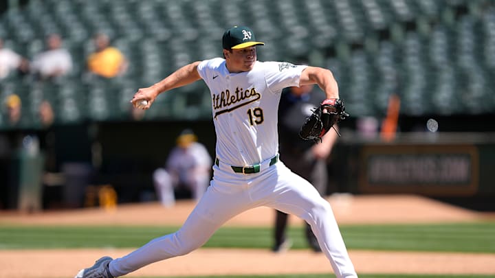 Pittsburgh Pirates v Oakland Athletics