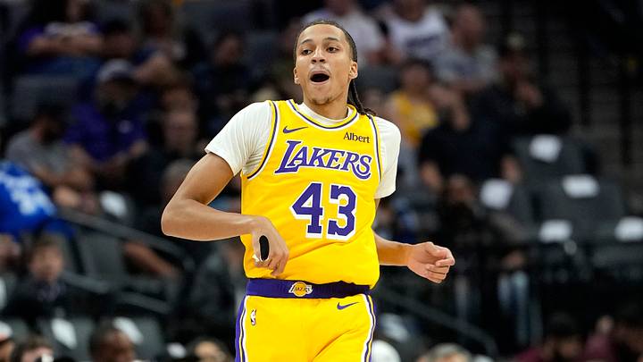 Los Angeles Lakers v Sacramento Kings