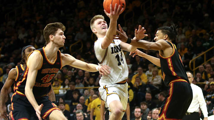 USC v Iowa USC v Iowa