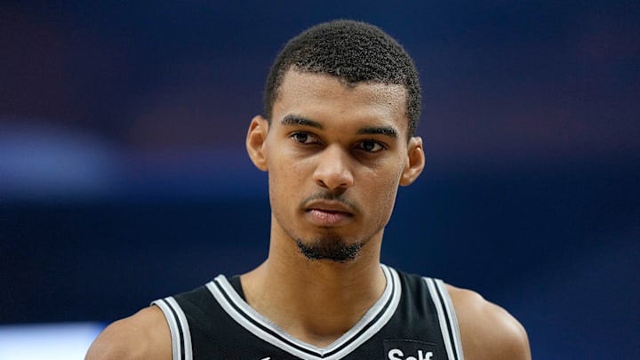 San Antonio Spurs v Golden State Warriors