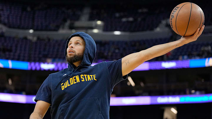 Dallas Mavericks v Golden State Warriors