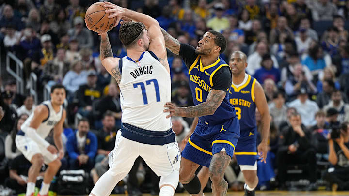 Dallas Mavericks v Golden State Warriors