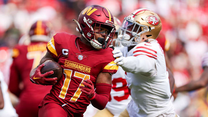 Washington Commanders wide receiver Terry McLaurin (17)