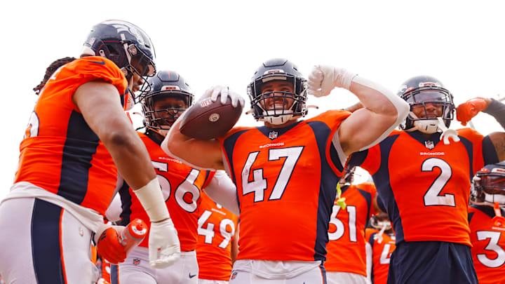 Los Angeles Chargers v Denver Broncos