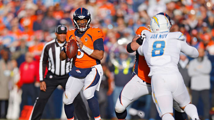 Los Angeles Chargers v Denver Broncos