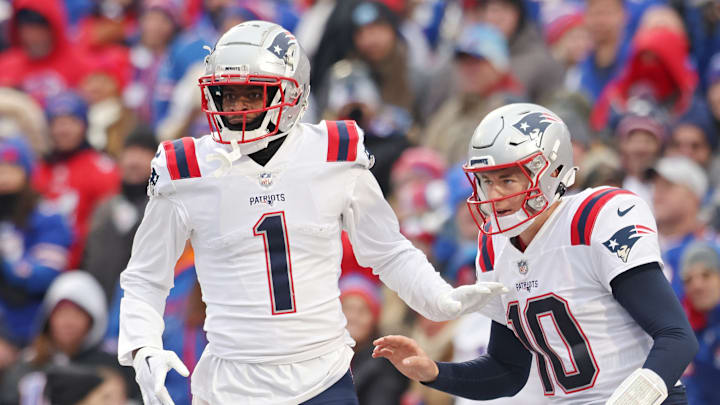 New England Patriots v Buffalo Bills