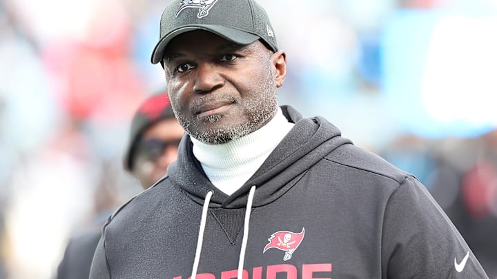 NFL: DEC 21 Buccaneers at Panthers NFL: DEC 21 Buccaneers at Panthers