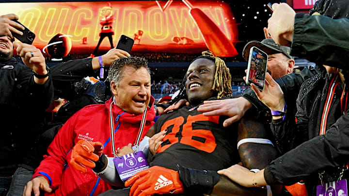 Tampa Bay Buccaneers v Cleveland Browns