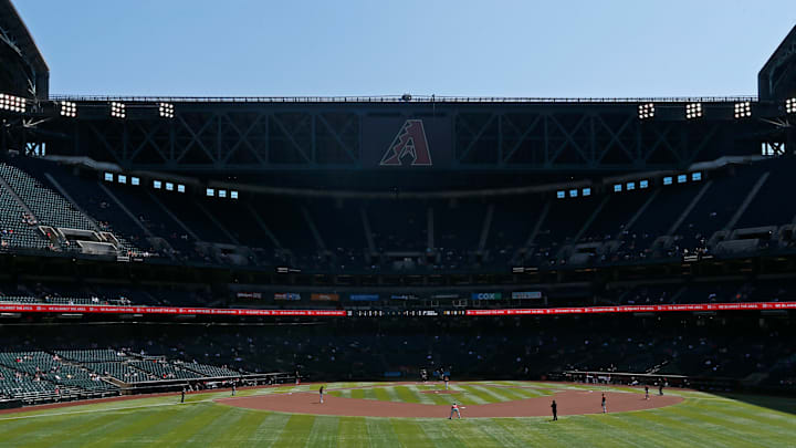 Cleveland Indians v Arizona Diamondbacks
