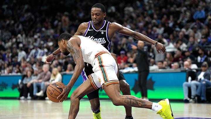 San Antonio Spurs v Sacramento Kings