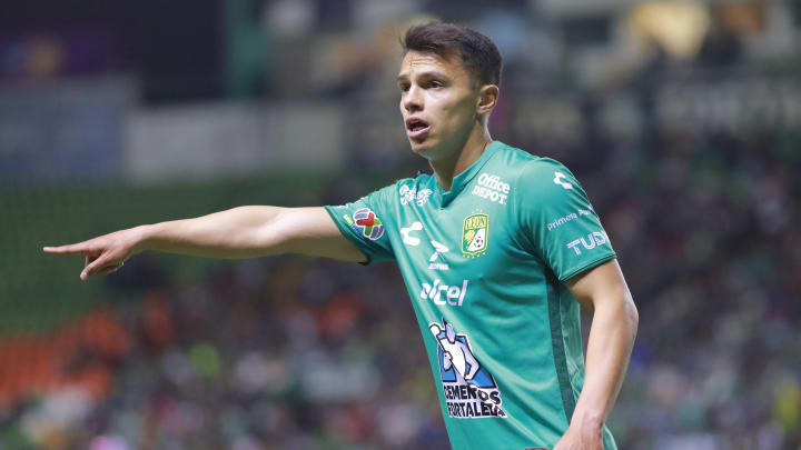 Osvaldo Rodríguez es nuevo jugador de Tigres UANL