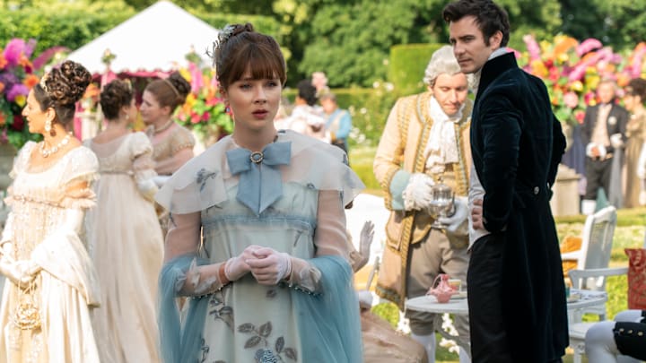 Bridgerton. (L to R) Claudia Jessie as Eloise Bridgerton, Luke Thompson as Benedict Bridgerton in episode 301 of Bridgerton. Cr. Liam Daniel/Netflix © 2024