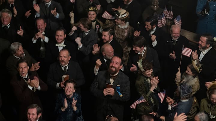 Death By Lightning. Mathew Macfadyen as Charles Guiteau in episode 102 of Death By Lightning. Cr. Larry Horricks/Netflix © 2024 Death By Lightning. Mathew Macfadyen as Charles Guiteau in episode 102 of Death By Lightning. Cr. Larry Horricks/Netflix © 2024