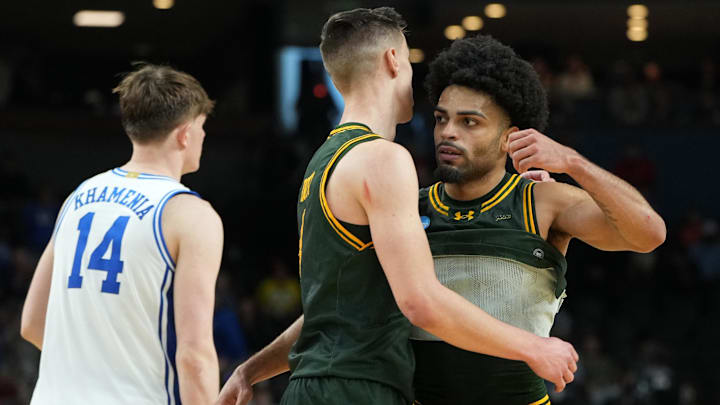 There is rampant speculation that some Siena players and recruits will likely follow Gerry McNamara to Syracuse basketball.