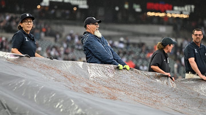 Detroit Tigers rain delay
