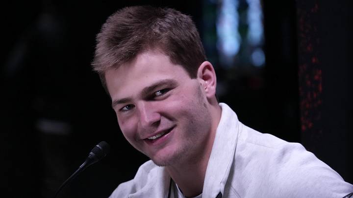 New England Patriots quarterback Drake Maye (10).
