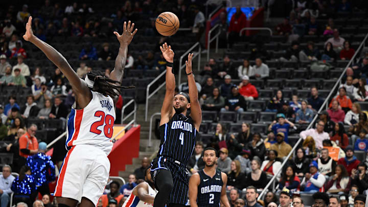 Jalen Suggs has missed the last 10 games with a low back strain. He appears poised to return Saturday against the Detroit Pistons.