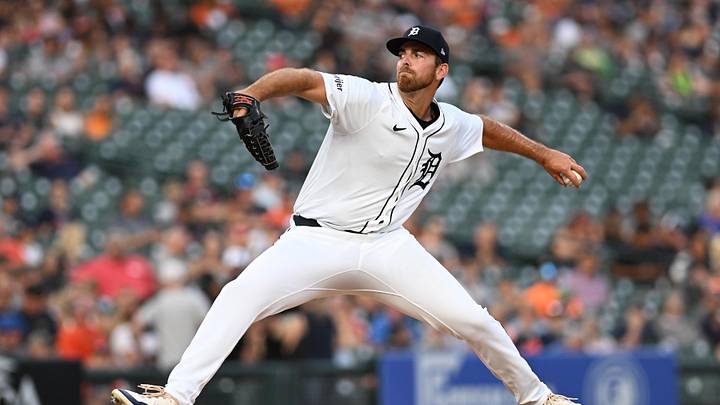 Aug 14, 2024; Detroit, Michigan, USA; Detroit Tigers pitcher Bryan Sammons (62) throws a pitch against the Seattle Mariners in the fifth inning at Comerica Park. Mandatory Credit: Lon Horwedel-Imagn Images Aug 14, 2024; Detroit, Michigan, USA; Detroit Tigers pitcher Bryan Sammons (62) throws a pitch against the Seattle Mariners in the fifth inning at Comerica Park. Mandatory Credit: Lon Horwedel-Imagn Images