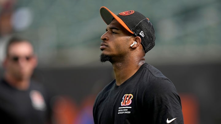 Cincinnati Bengals wide receiver Ja'Marr Chase (1) warms-up before facing the Detroit Lions at Paycor Stadium on October 5, 2025.