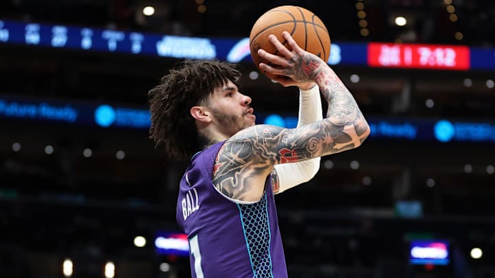 Charlotte Hornets guard LaMelo Ball (1) takes a shot during the second half 