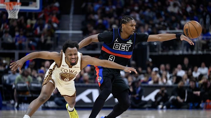 Mar 20, 2026; Detroit, Michigan, USA;  Detroit Pistons guard Ausar Thompson (9) steals the ball from Golden State Warriors guard Lj Cryer (18) in the first half at Little Caesars Arena. Mandatory Credit: Lon Horwedel-Imagn Images