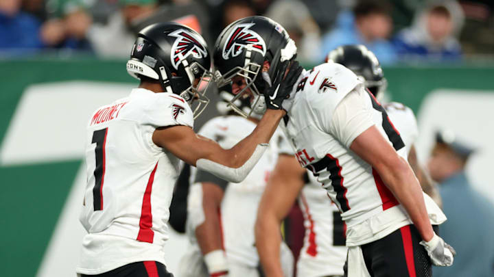 The Struggles of This Falcons Unit Have Become Impossible to Ignore