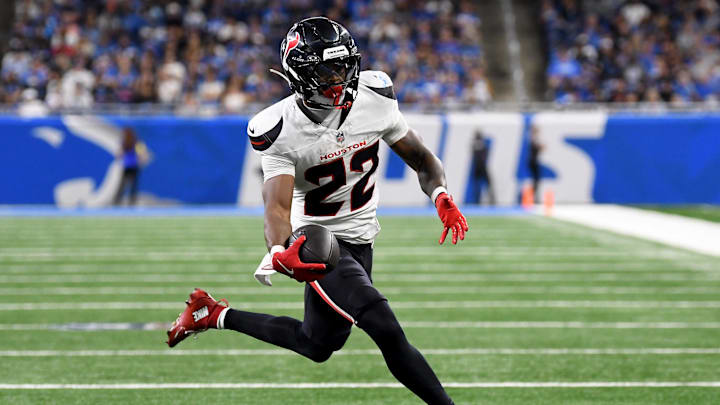 Houston Texans running back Jawhar Jordan (22) runs with the ball against the Detroit Lions in the fourth quarter at Ford Field. Houston Texans running back Jawhar Jordan (22) runs with the ball against the Detroit Lions in the fourth quarter at Ford Field.