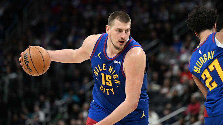 Feb 28, 2025; Detroit, Michigan, USA; Denver Nuggets center Nikola Jokic (15) gets ready to drive to the basket against the Detroit Pistons in the first quarter at Little Caesars Arena. Mandatory Credit: Lon Horwedel-Imagn Images Feb 28, 2025; Detroit, Michigan, USA; Denver Nuggets center Nikola Jokic (15) gets ready to drive to the basket against the Detroit Pistons in the first quarter at Little Caesars Arena. Mandatory Credit: Lon Horwedel-Imagn Images