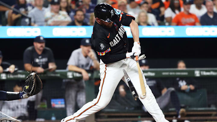 Sep 19, 2025; Baltimore, Maryland, USA; Baltimore Orioles third baseman Jordan Westburg (11) breaks his bat and reaches first safely on a fielding error during the sixth inning against the New York Yankees at Oriole Park at Camden Yards. Mandatory Credit: Daniel Kucin Jr.-Imagn Images